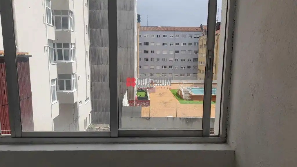 Piso en venta en Santiago de Compostela  con Calefacción