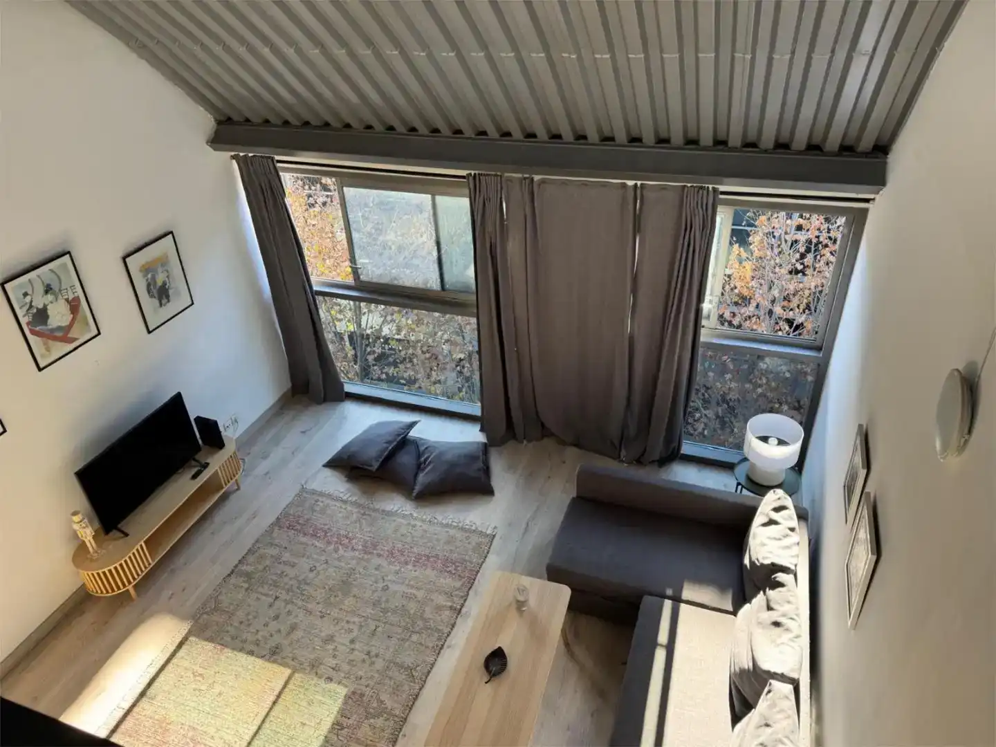 Sala de estar de Dúplex en venta en Alcalá de Henares con Aire acondicionado, Parquet y Amueblado