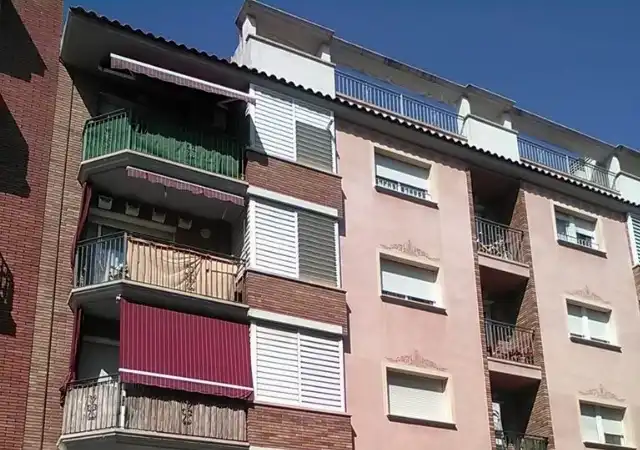 Local comercial en venta en Montornès del Vallès, imagen 2
