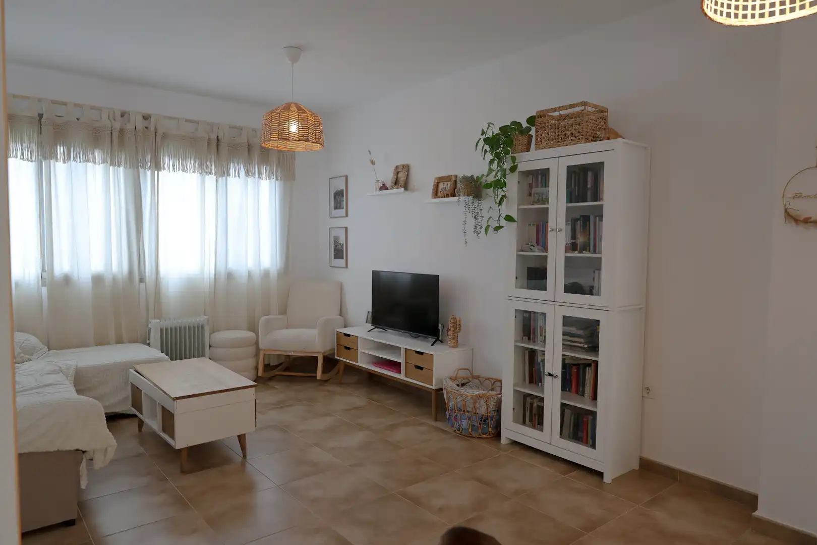Sala d'estar de Casa adosada en venda en Los Alcázares amb Aire condicionat, Calefacció i Jardí privat