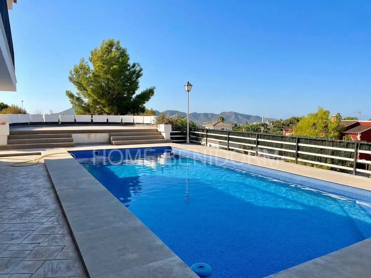 Detached house with pool for sale in Montebello - Nou Espai, imagen 3