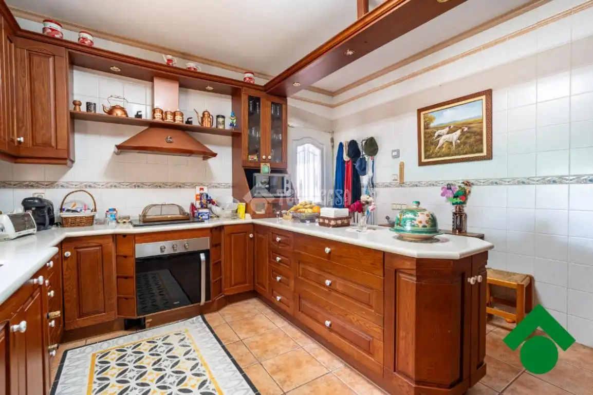 Cocina de Finca rústica en venta en Santa Fe con Aire acondicionado