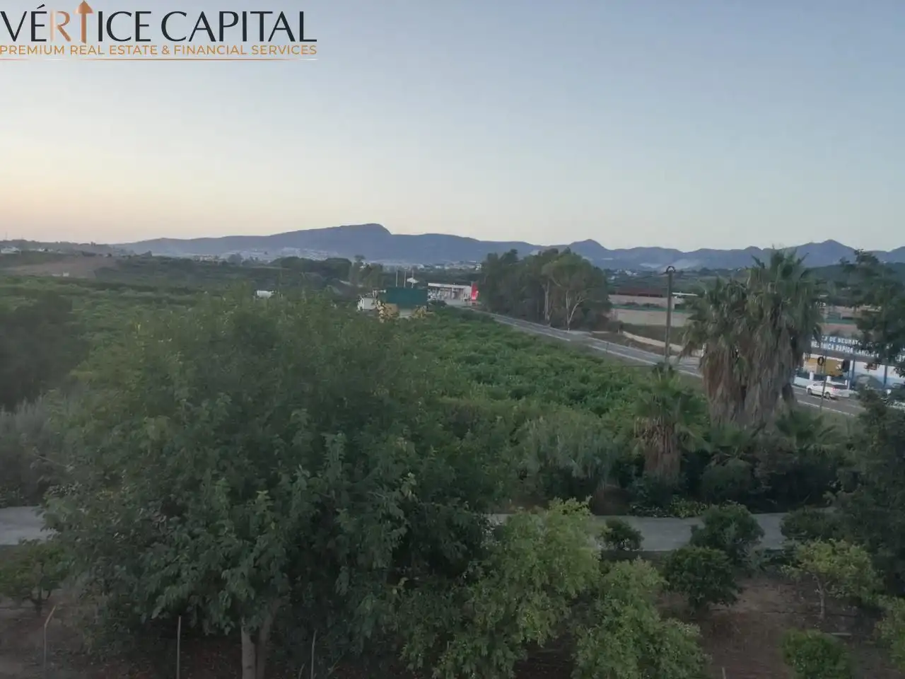 Casa o xalet en venda en Alhaurín de la Torre amb Aire condicionat, Terrassa i Traster