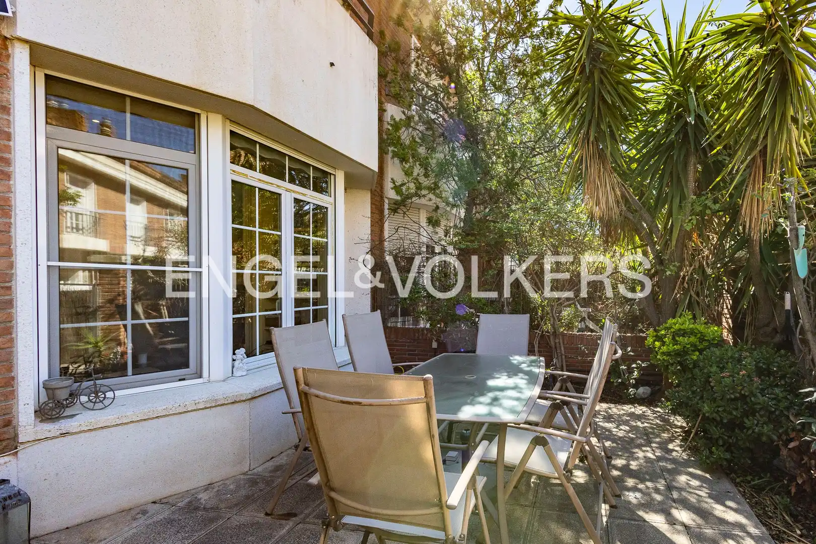 Terraza de Casa o chalet en venta en Esplugues de Llobregat con Aire acondicionado, Calefacción y Jardín privado