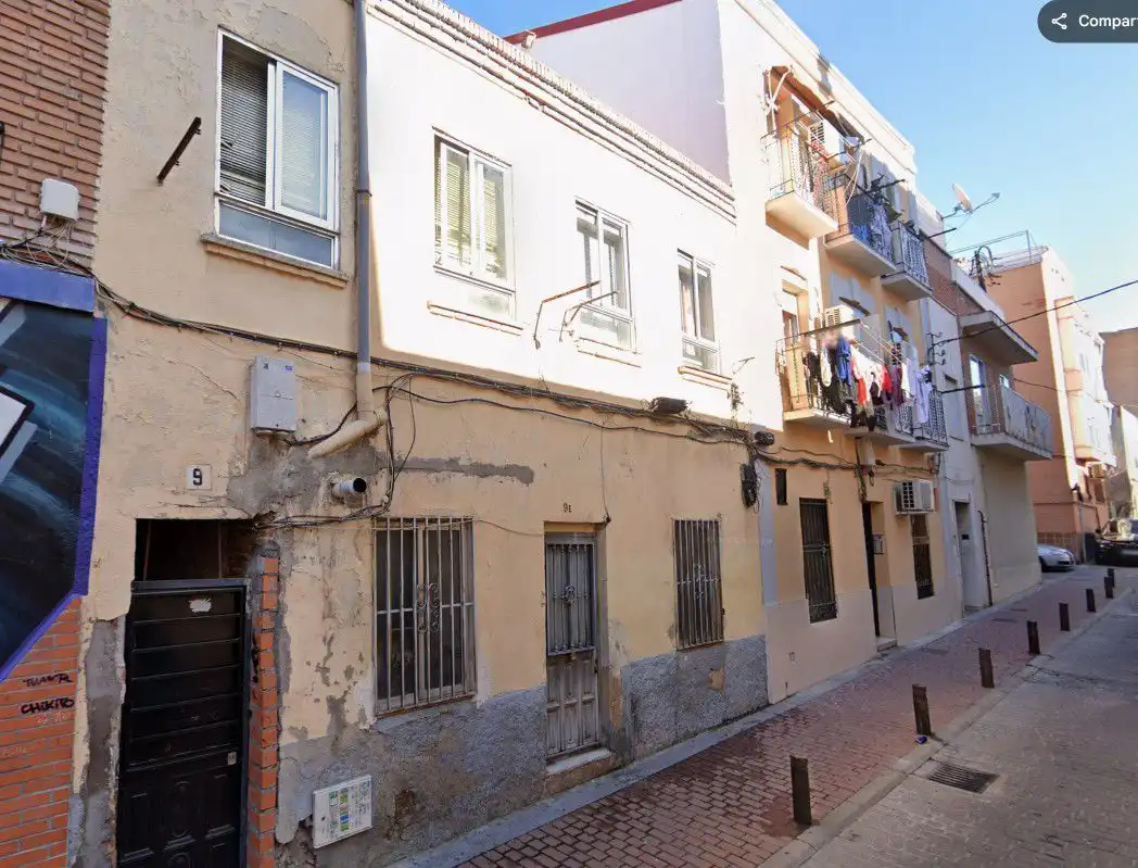 Vista exterior de Residencial en venta en Madrid