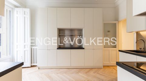 Foto 5 de Piso de alquiler en Justicia - Chueca, Madrid Capital