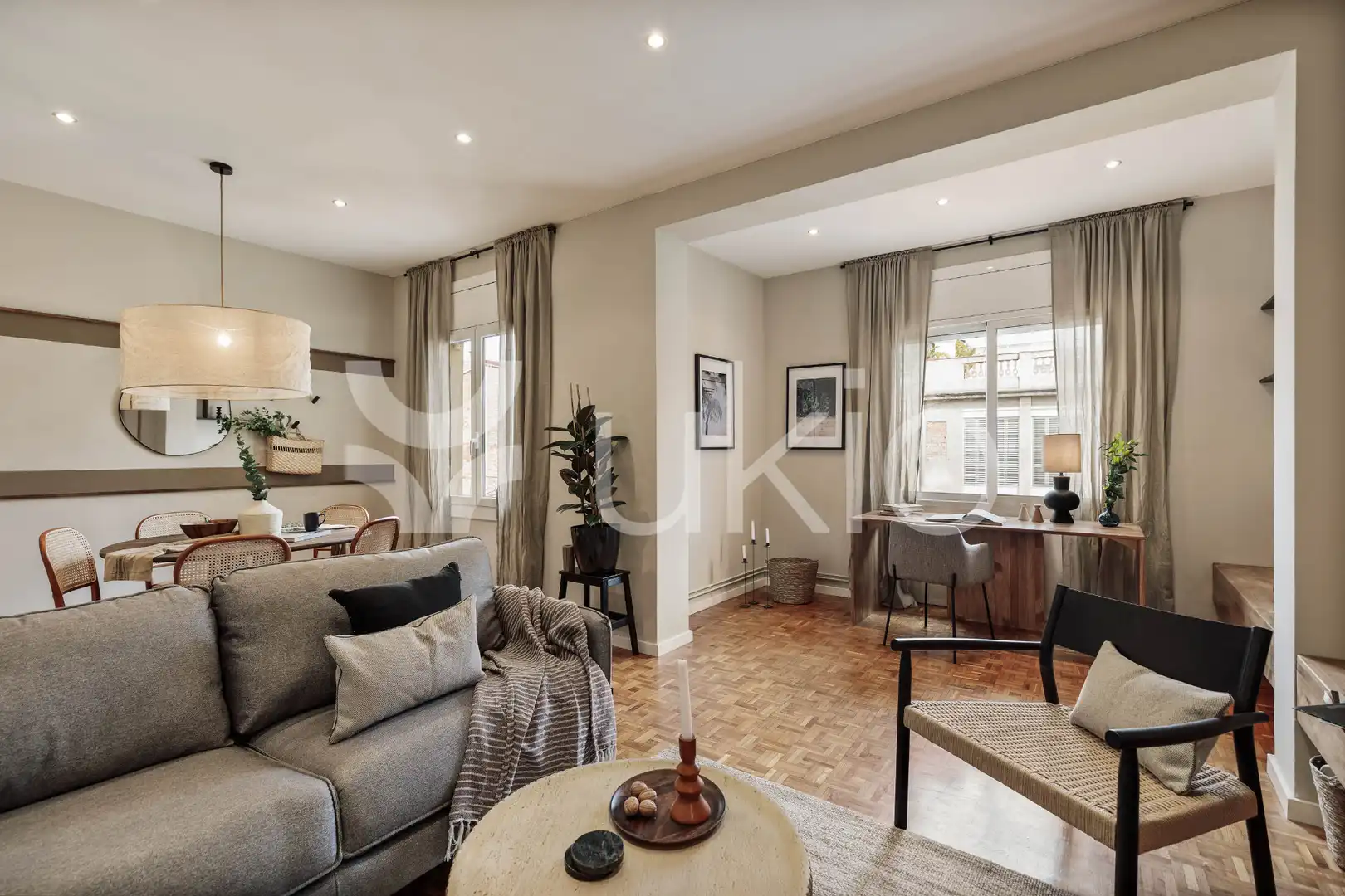 Living room of Apartments for rent in Barcelona  with Air Conditioner, Heating and Furnished