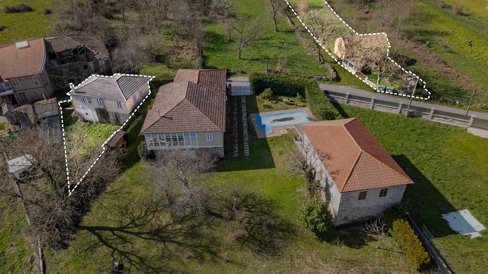 Casa rústica en venda a Vilar de Barrio, imagen 2
