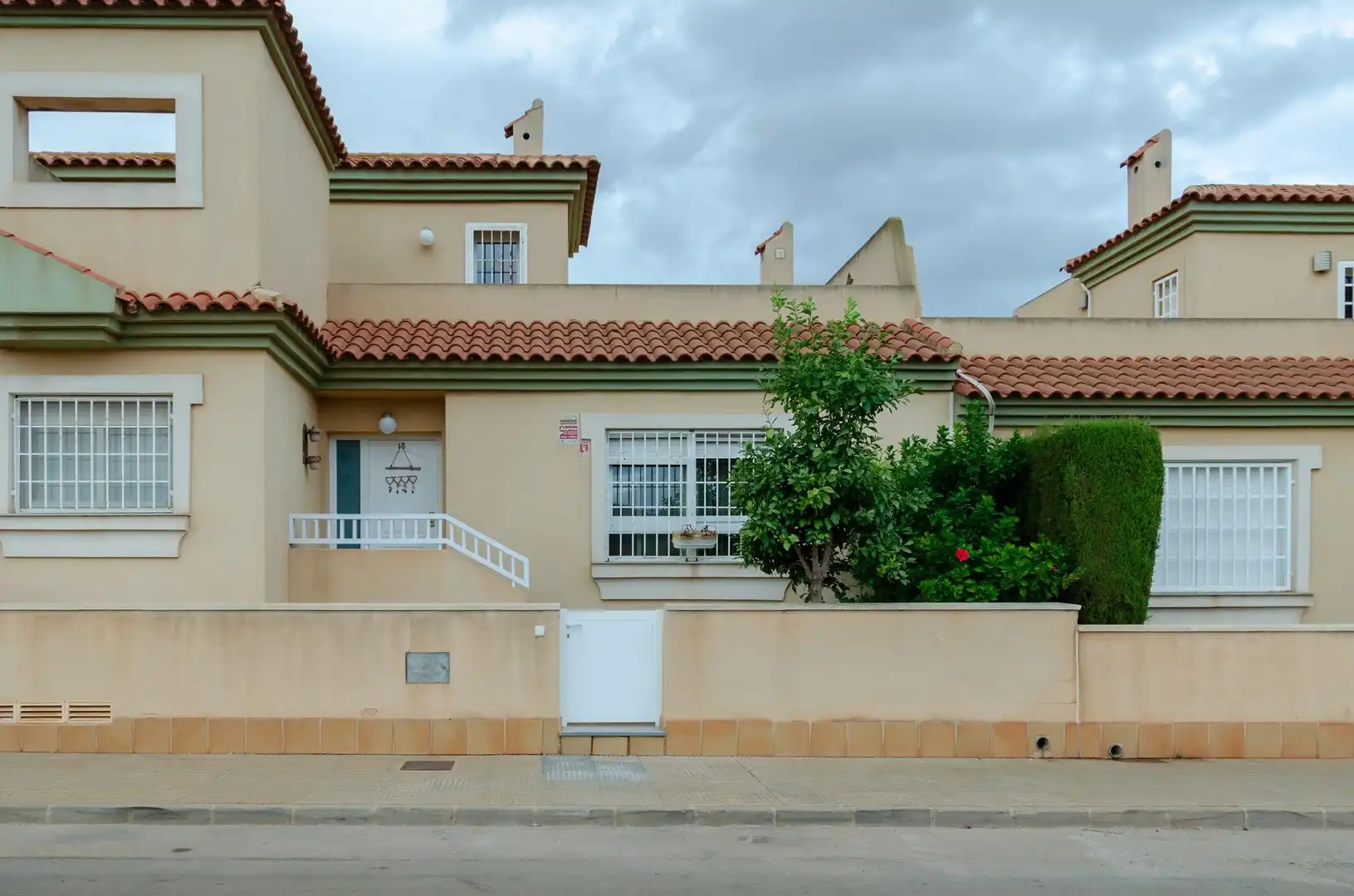 Exterior view of Houses for sale in Cartagena  with Air Conditioner, Terrace and Storage room