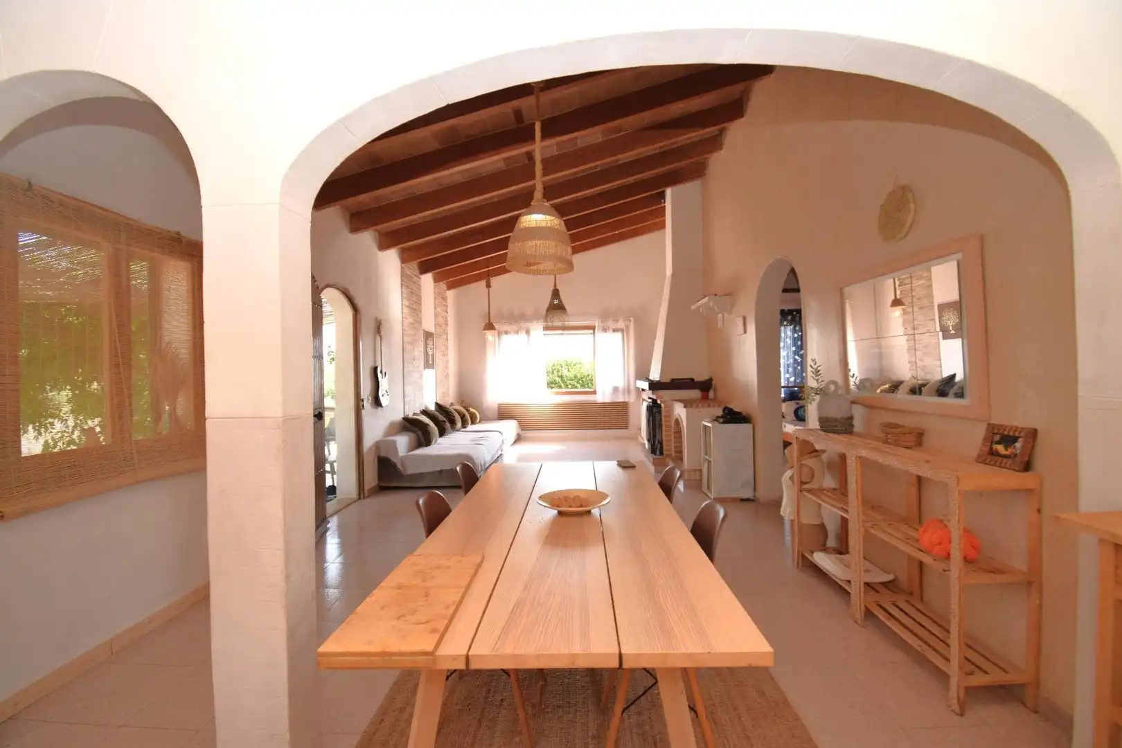 Menjador de Finca rústica en venda en Lloret de Vistalegre amb Aire condicionat, Jardí privat i Terrassa