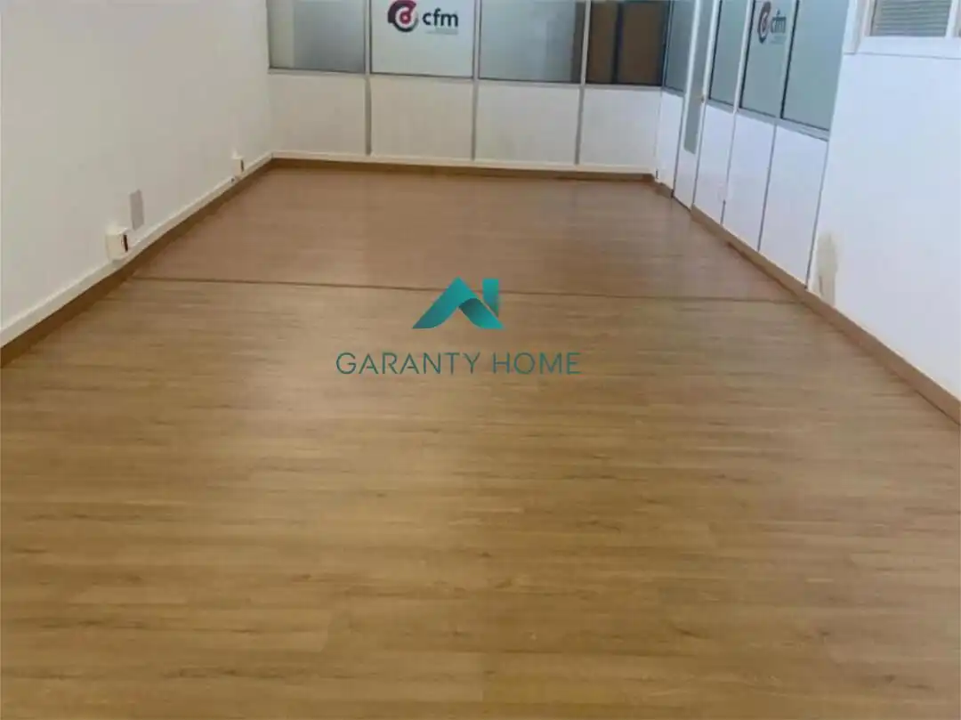 Büro zur Miete in Sur - PAU 4