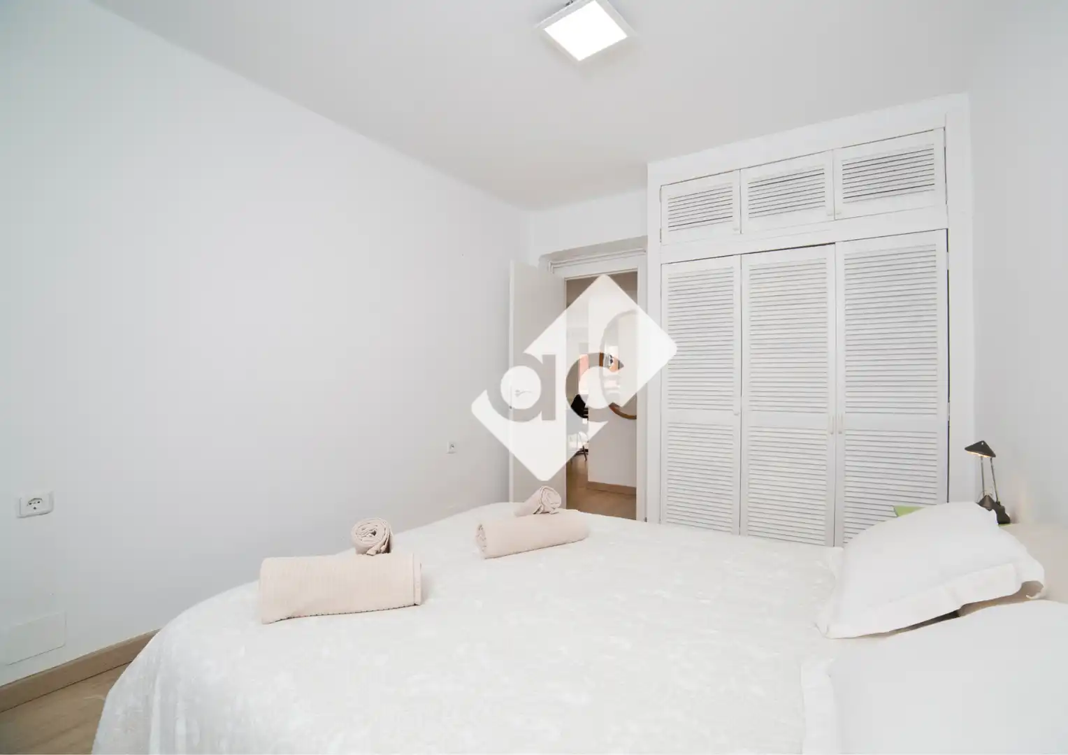 Habitación de Piso de alquiler en Valencia con Aire acondicionado, Calefacción y Amueblado