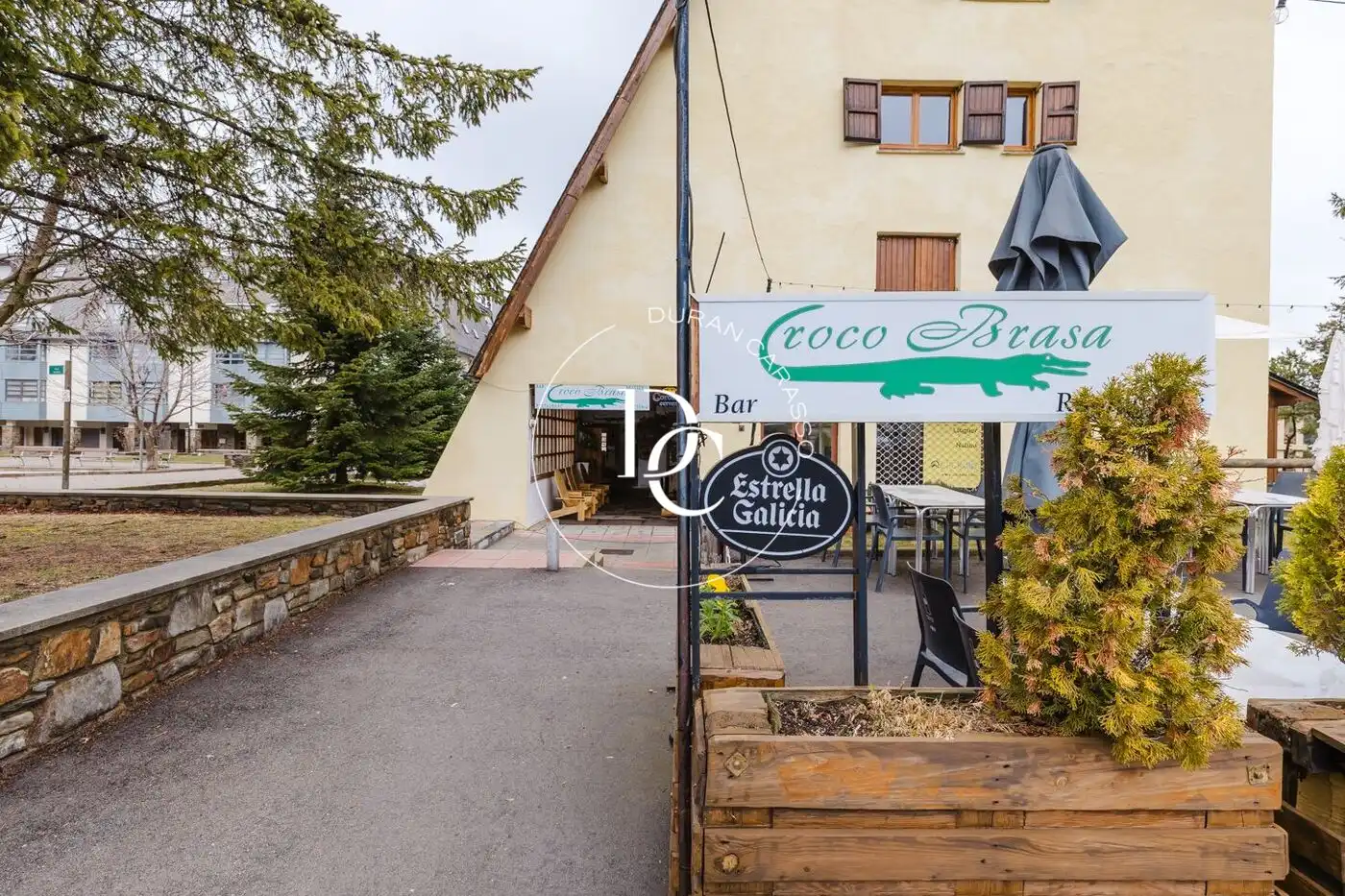Local en venta en Alp