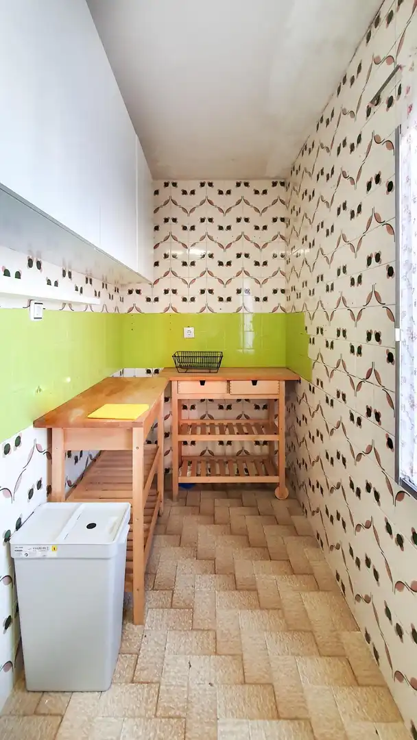Cocina de Piso en venta en Madrid con Calefacción, Terraza y Amueblado
