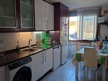 Appartement avec ascenseur à vendre à Nogueira de Ramuín