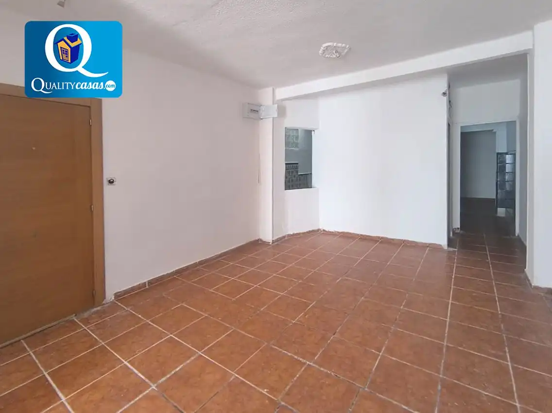 Appartement compact avec terrasse à vendre à Fraternidad