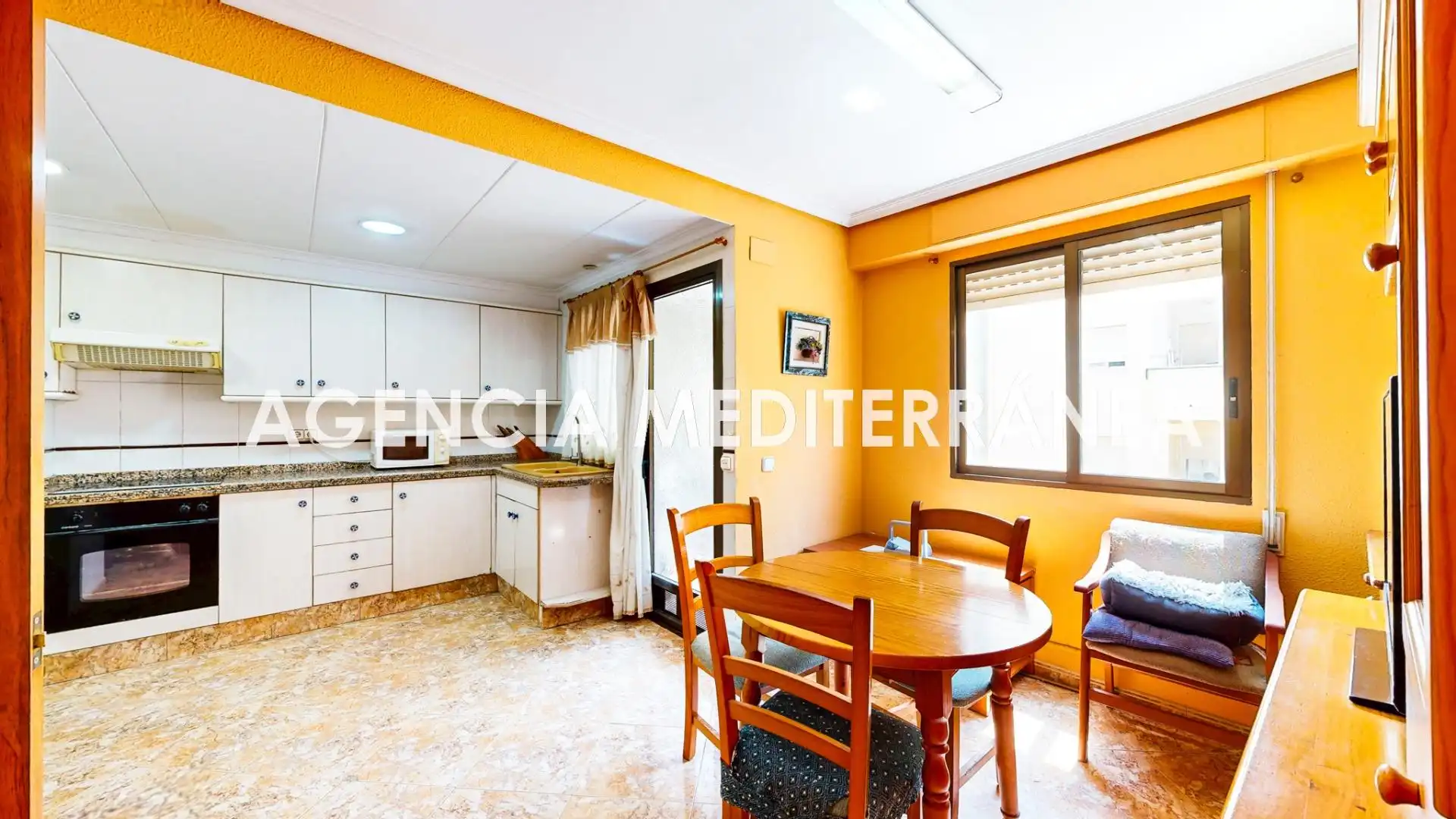 Habitación de Piso en venta en Torrent con Aire acondicionado y Balcón