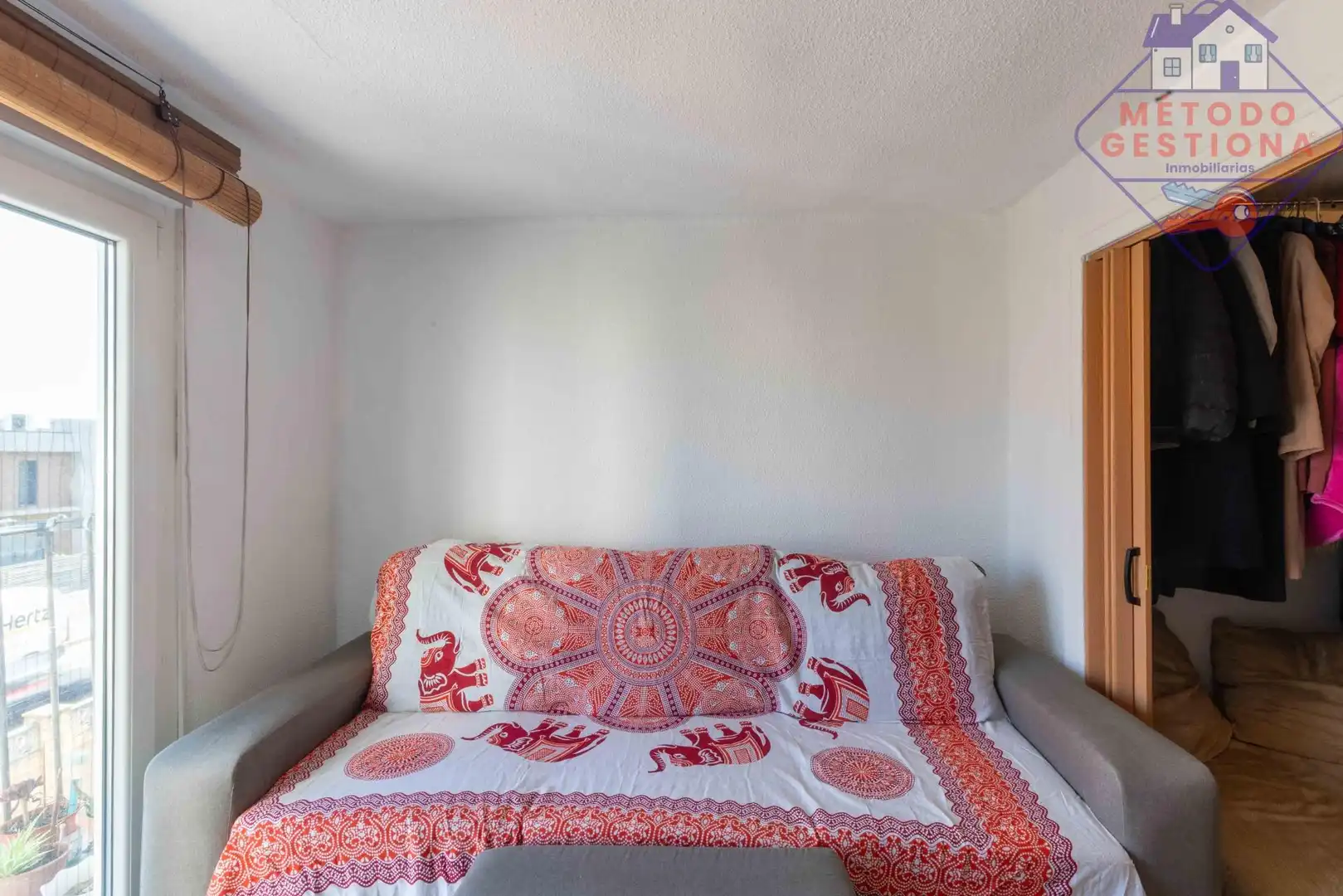 Schlafzimmer von Wohnung zum Verkauf in Santander mit Balkon