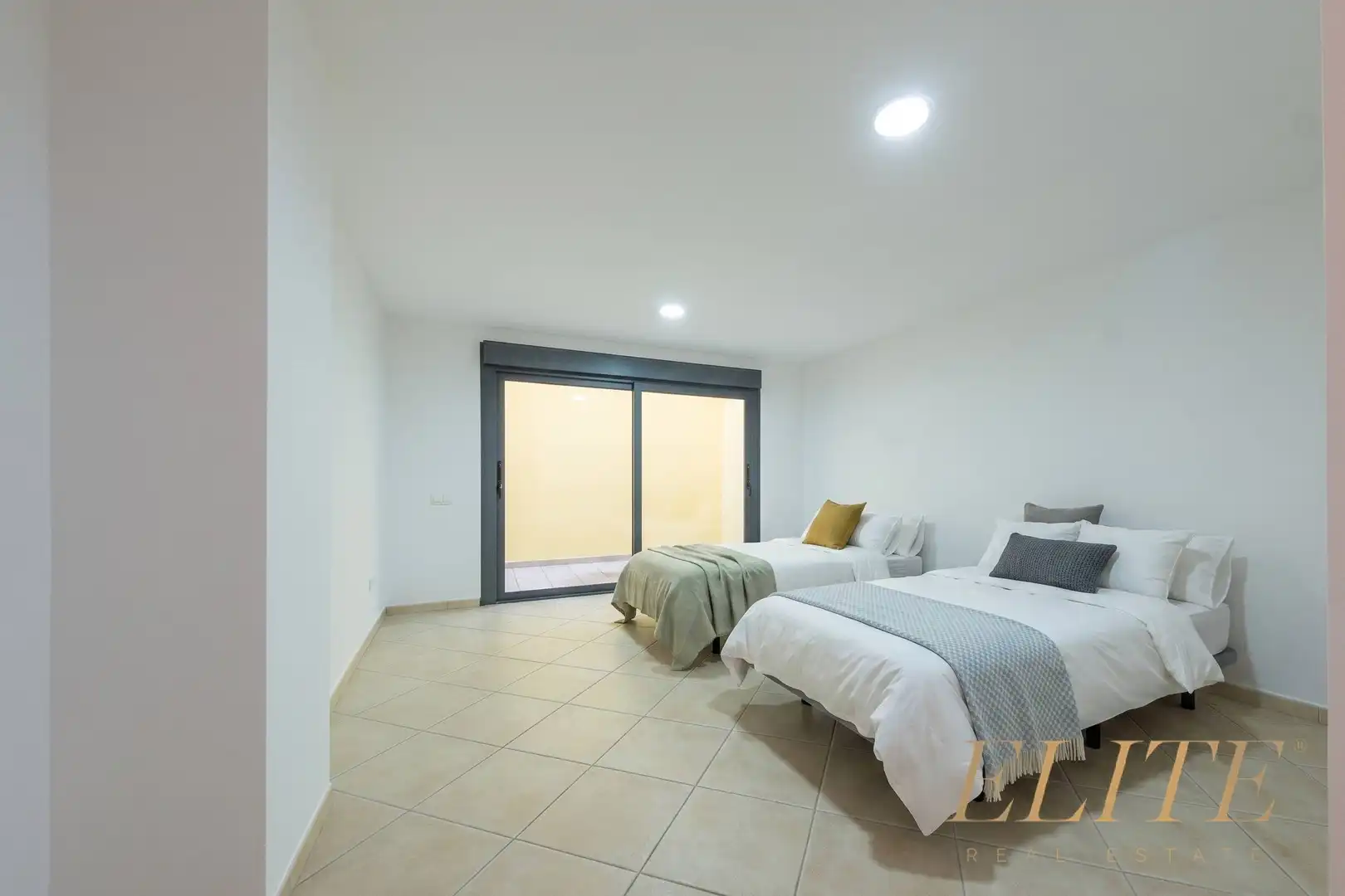 Habitación de Casa o chalet en venta en Telde con Aire acondicionado, Jardín privado y Terraza