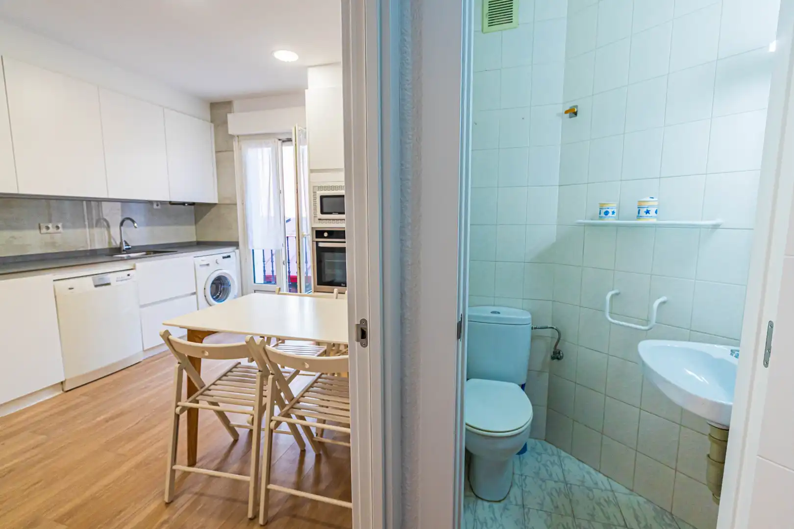 Baño de Piso en venta en Santander con Calefacción, Parquet y Terraza