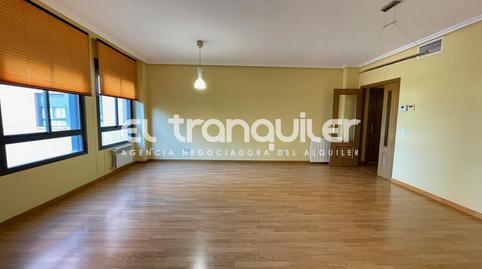Foto 5 de Piso de alquiler en Calle Presidente Felipe Gonzalez, Perlita, Madrid