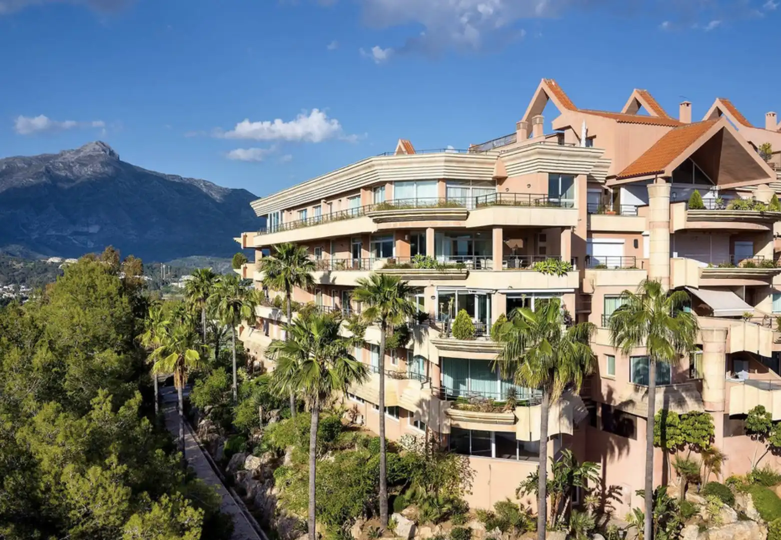 Flat with pool for sale in Nueva Andalucía, imagen 30