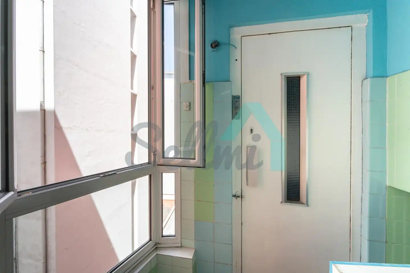 Piso en venta en Oviedo  con Calefacción, Parquet y Terraza