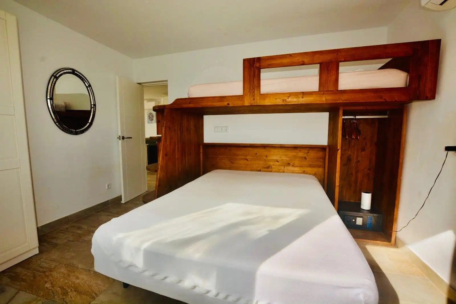 Habitación de Casa adosada en venta en Alaior con Aire acondicionado, Calefacción y Jardín privado