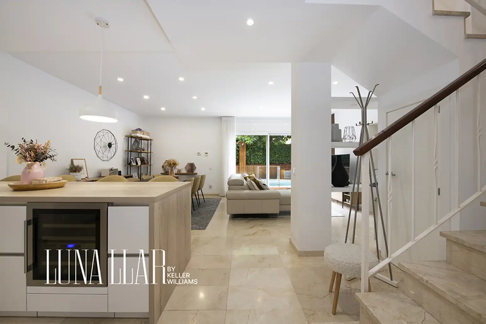 Kitchen of Houses for sale in Can Bou