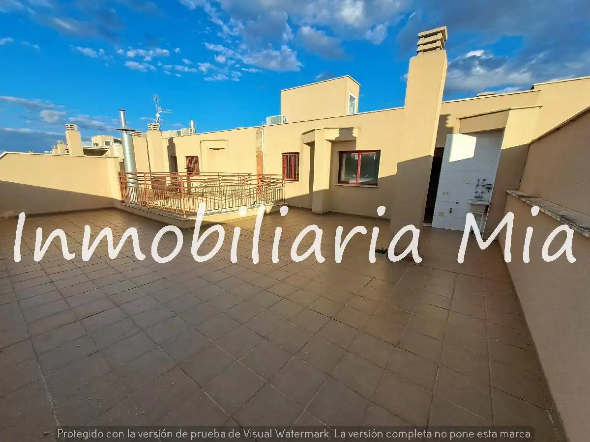 Penthouse with lift for sale in Puerto Lumbreras