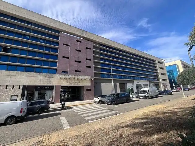 Außenansicht von Büro zur Miete in Pisa