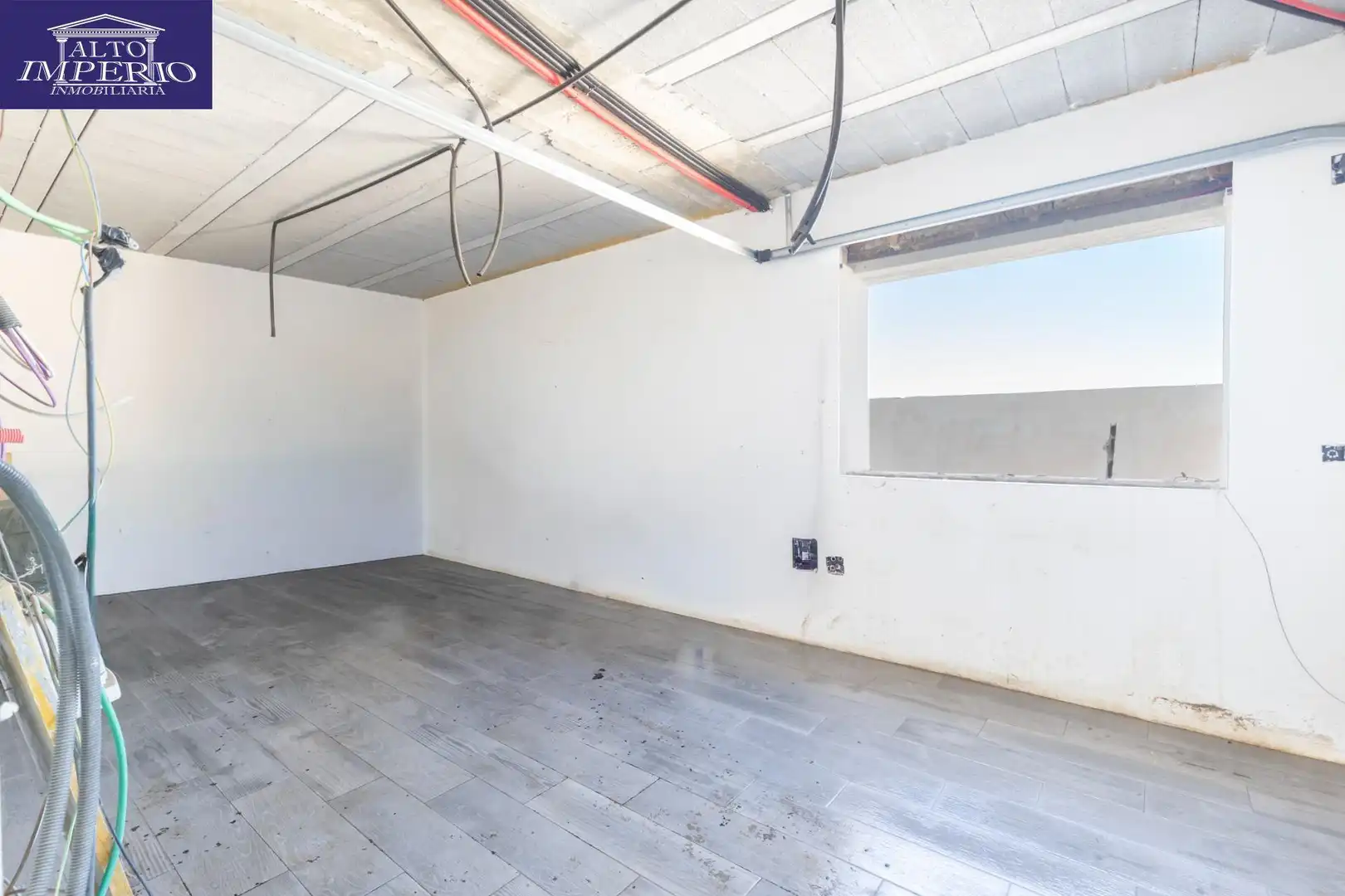 Detached house with terrace for sale in Calle Puntal de las Siete Lagunas 18, imagen 41