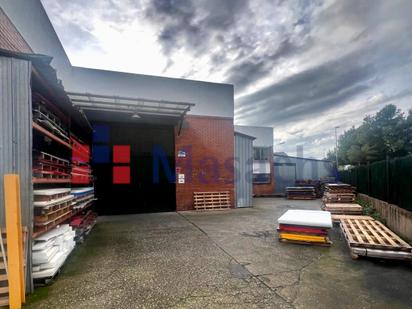 Vista exterior de Nau industrial en venda en Sant Quirze del Vallès