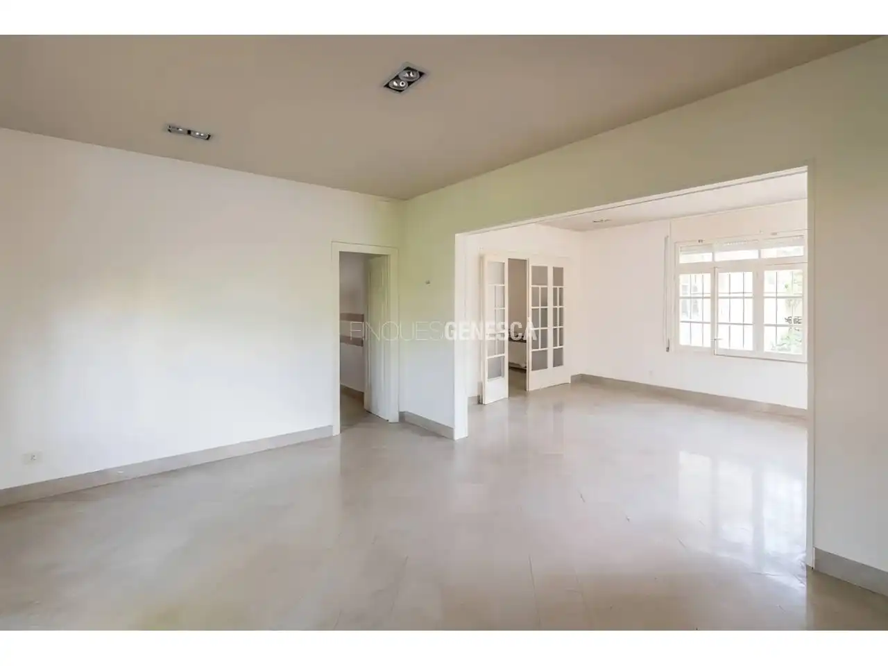 Houses for sale in Matadepera  with Private garden and Swimming Pool