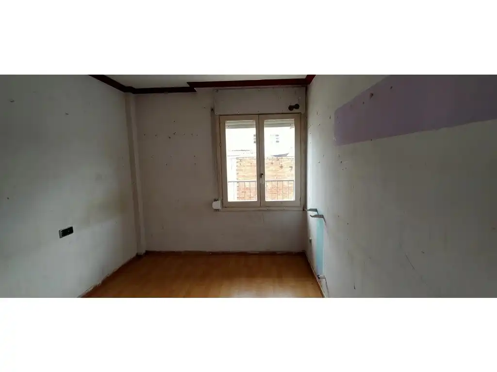 Schlafzimmer von Wohnung zum Verkauf in Salt