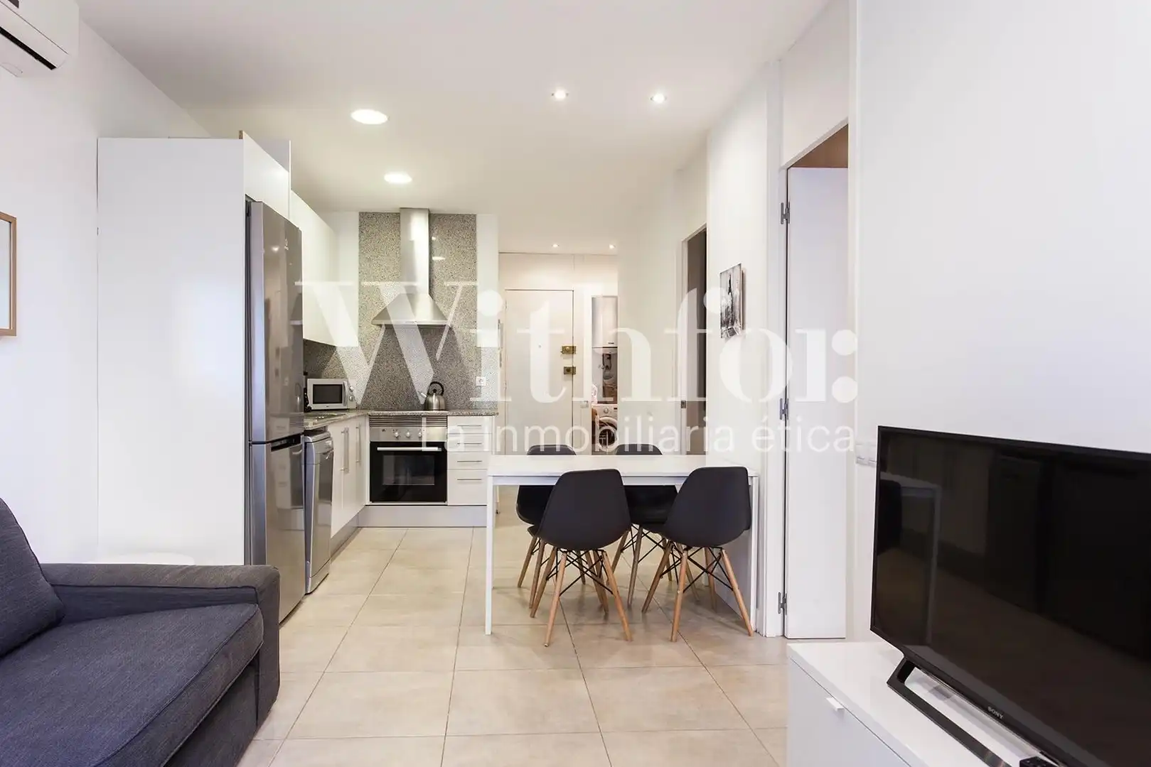 Kitchen of Flat for sale in Barcelona  with Air Conditioner, Heating and Parquet flooring