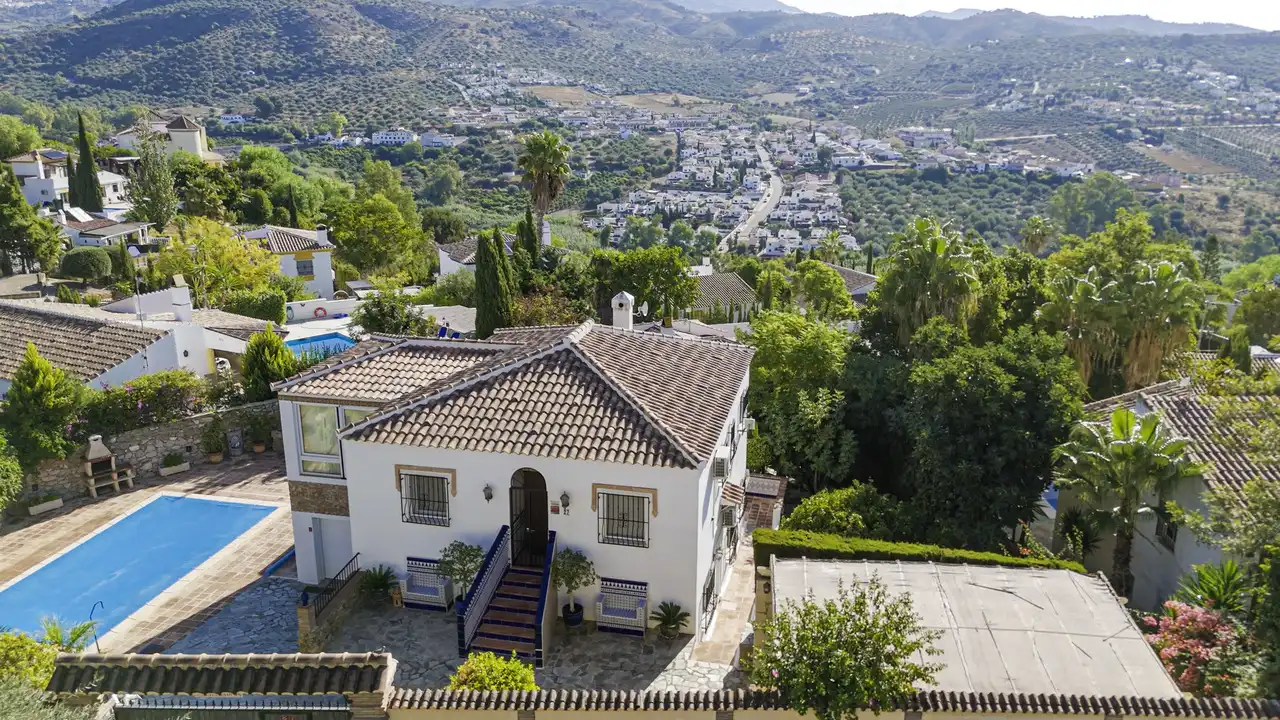 Casa con piscina in vendita a Viñuela, imagen 2