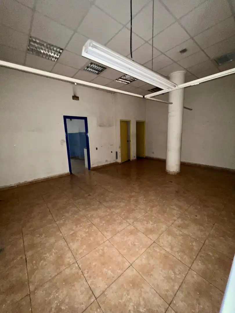 Local comercial de lloguer a Calle de Daroca, imagen 11