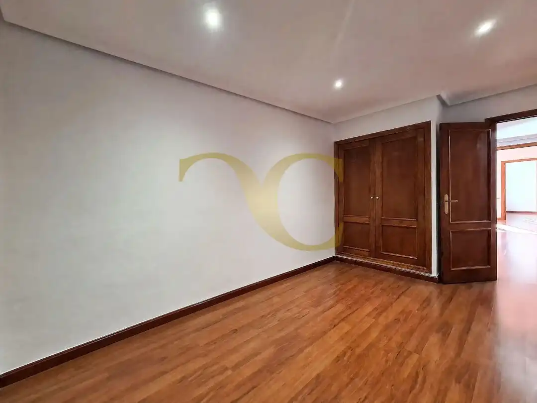 Flat for sale in Centro - Casco Histórico