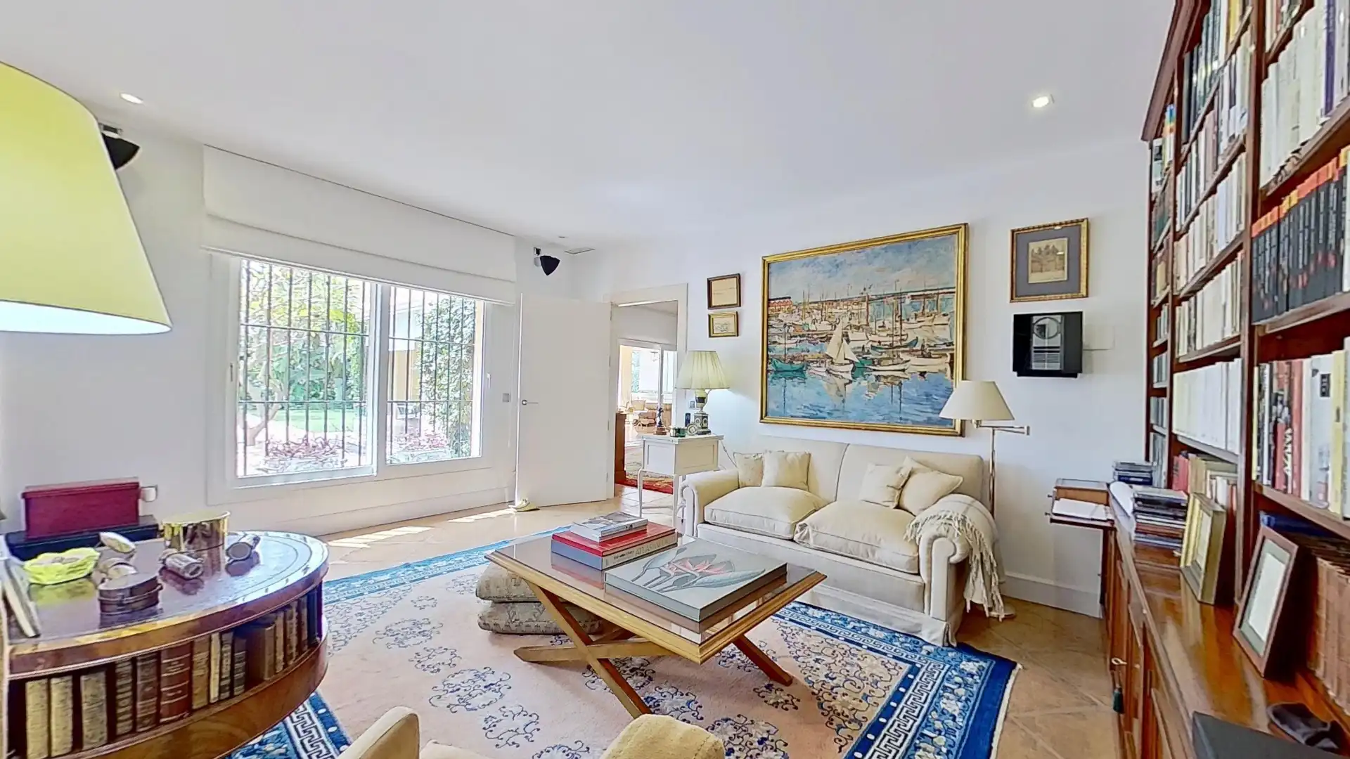 Sala d'estar de Casa o xalet en venda en Málaga amb Aire condicionat, Terrassa i Piscina