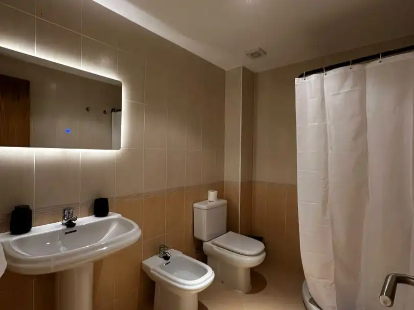Bathroom of Flat for rent in Fisterra  with Furnished, Oven and Washing machine