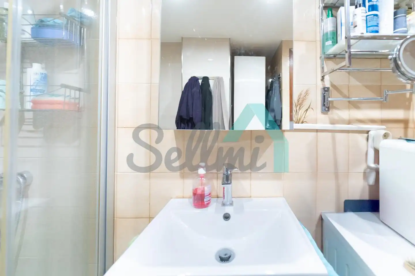 Badezimmer von Erdgeschoss zum Verkauf in Oviedo  mit Heizung und Parkett