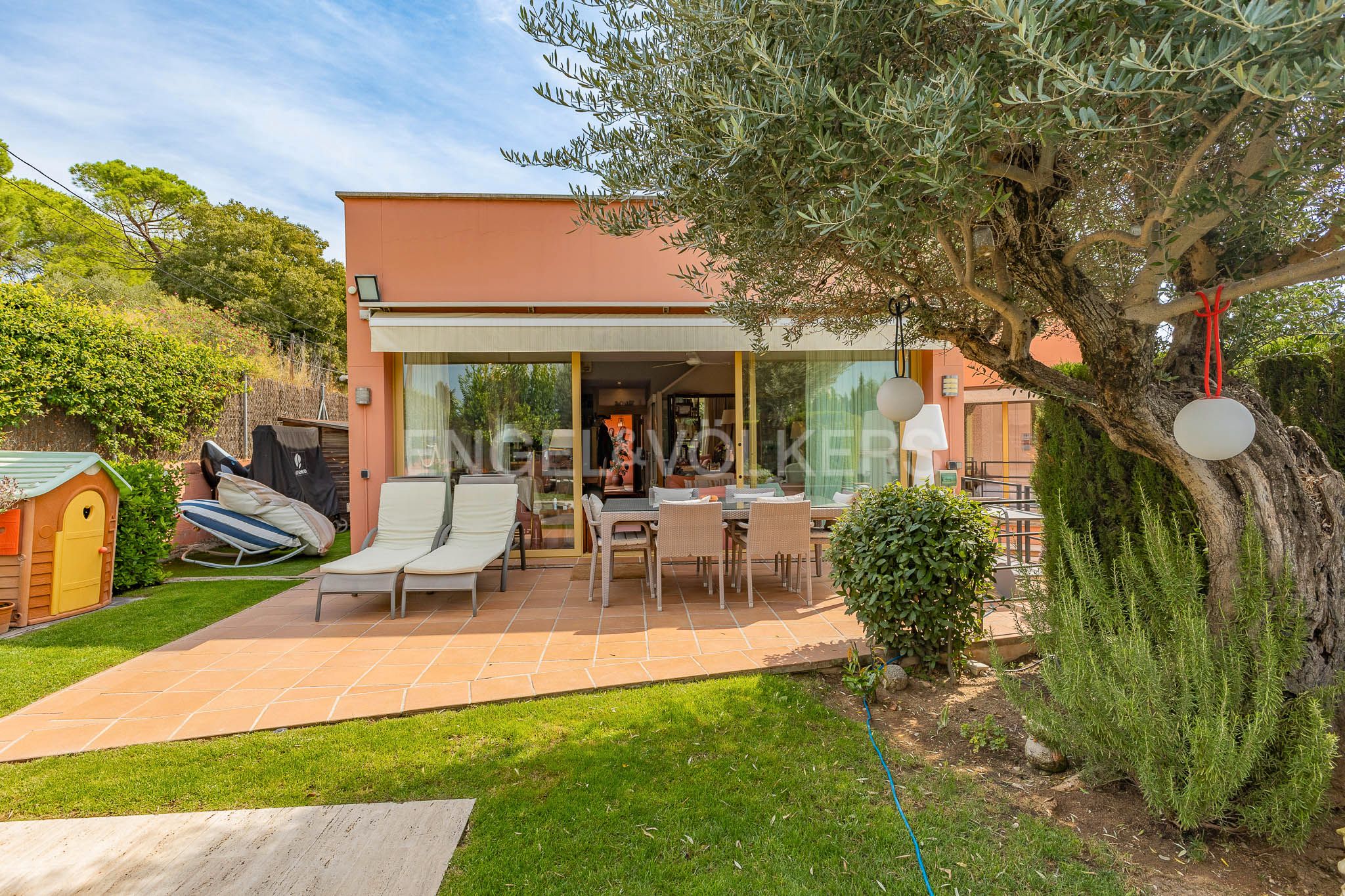 Garden of House or chalet for sale in Sant Cugat del Vallès  with Air Conditioner, Heating and Private garden