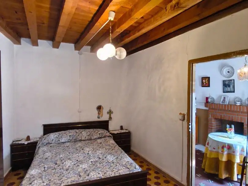 Bedroom of Houses for sale in Valdeverdeja  with Heating, Terrace and Storage room