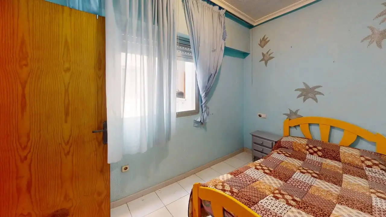 Piso con ascensor en venta en Calle San Miguel de Salinas, imagen 13