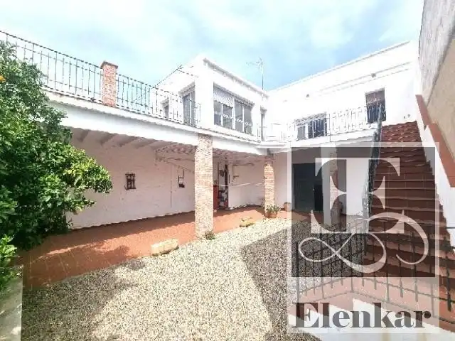 Villa avec jardin à vendre à Catalunya