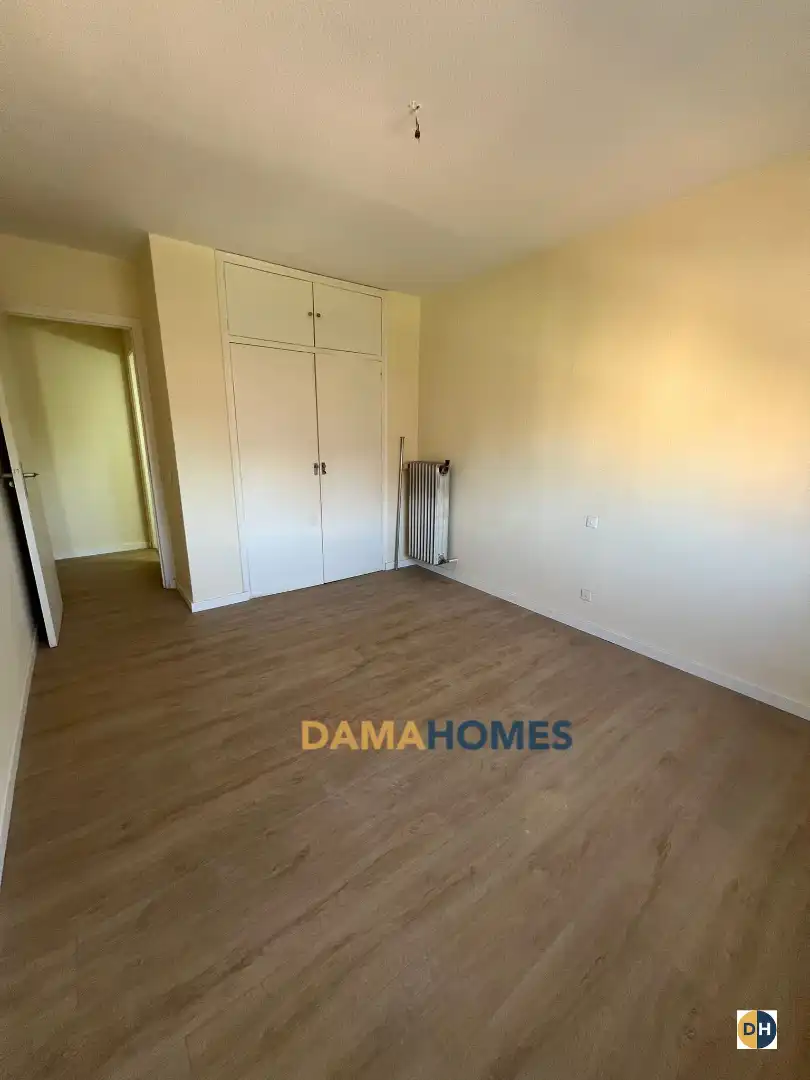 Wohnung zum Verkauf in Madrid mit Heizung, Parkett und Terrasse