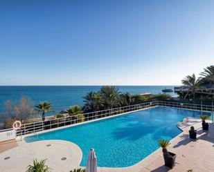 Piscina de Planta baixa de lloguer en Estepona amb Aire condicionat, Terrassa i Piscina