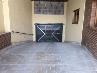 Einzelparkplatz zum Verkauf in Calle Rector Marín Ocete 8
