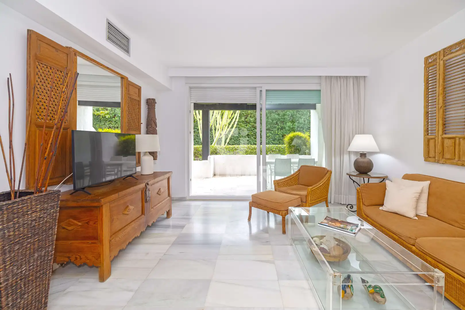 Apartament amb terrassa en venda a Nueva Andalucía, imagen 4